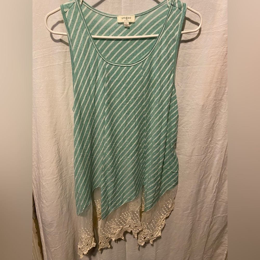 Women’s large tank top